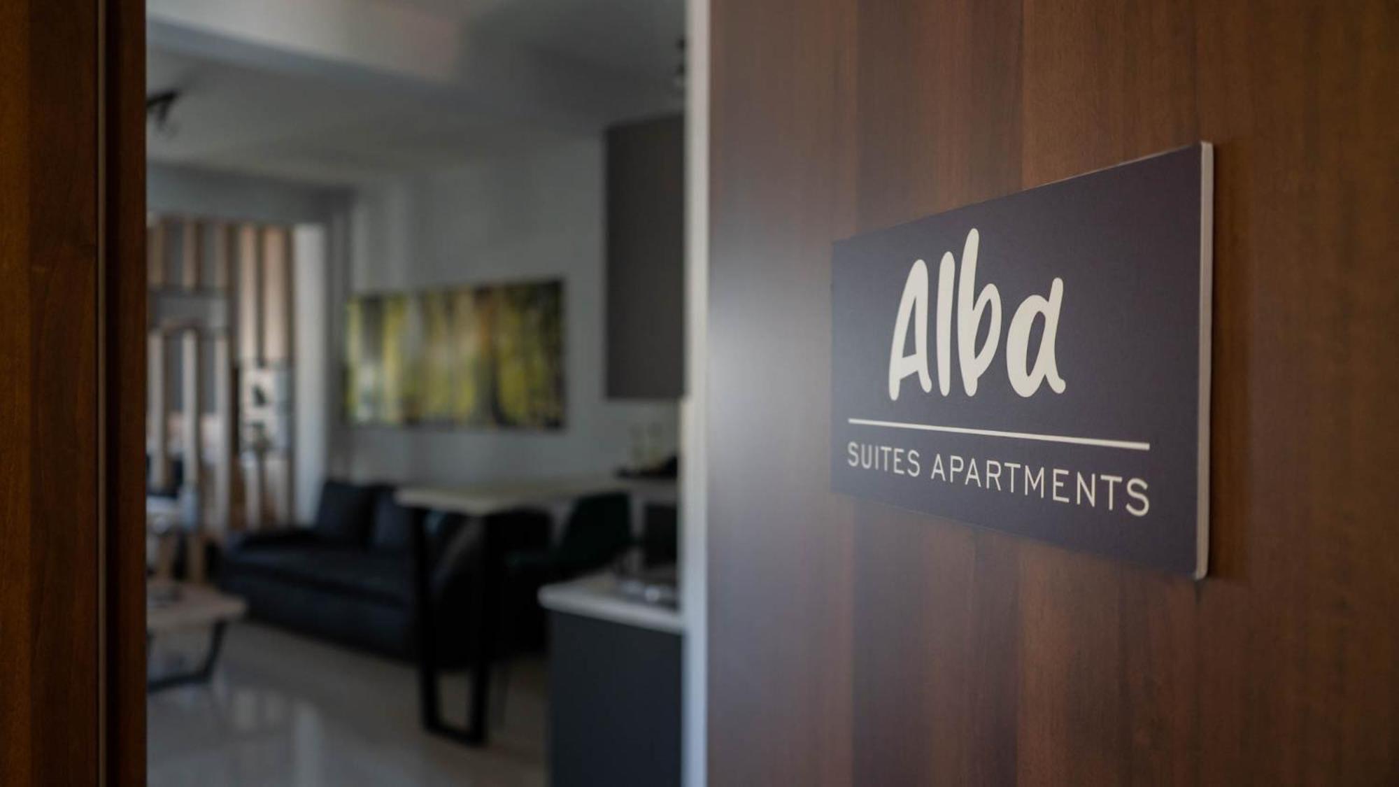 Alba Suite Apartment 卡兰巴卡 外观 照片